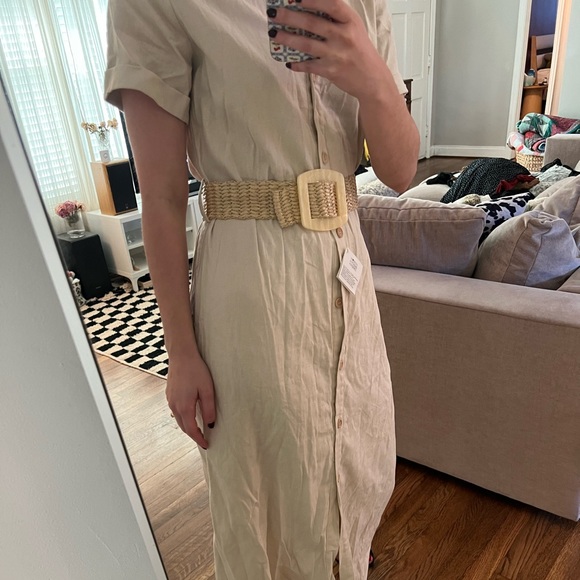 Zara Linen Dress - Picture 2 of 4